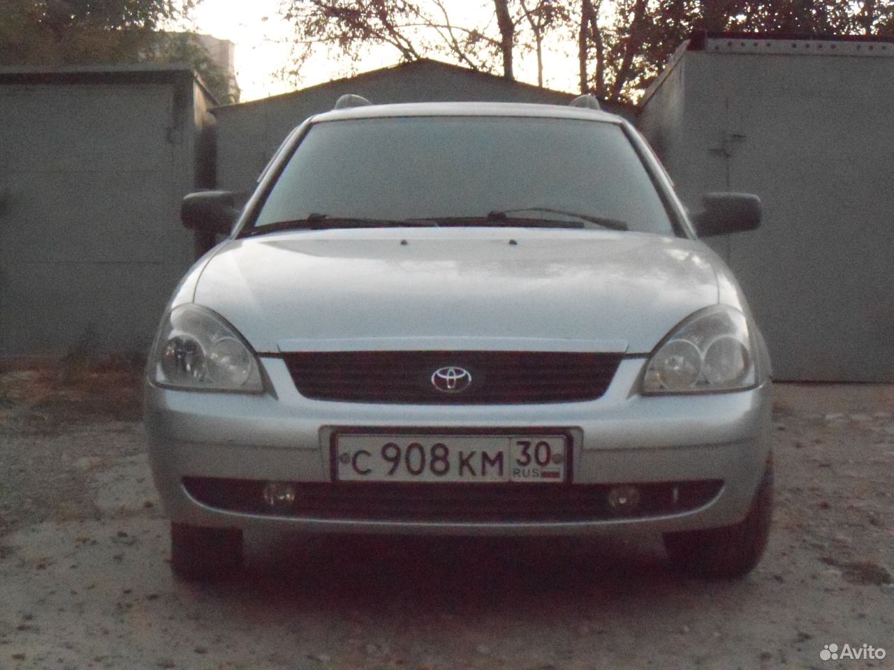 ВАЗ (LADA) Priora 1.6 МТ, 2010, универсал