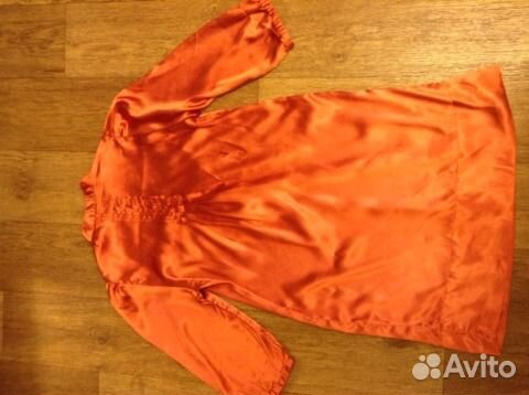 Яркое платье