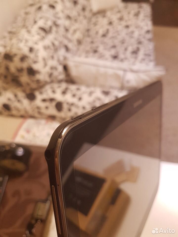 Samsung Galaxy Tab 4 10.1 16Gb Черный