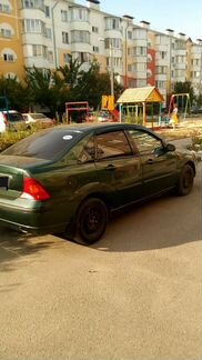 Ford Focus 1.6 МТ, 2005, седан