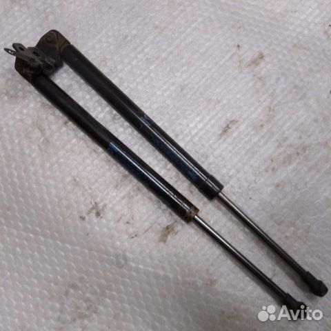 Амортизатор крышки багажника Mazda CX-5 KE