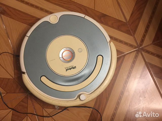 Робот пылесос