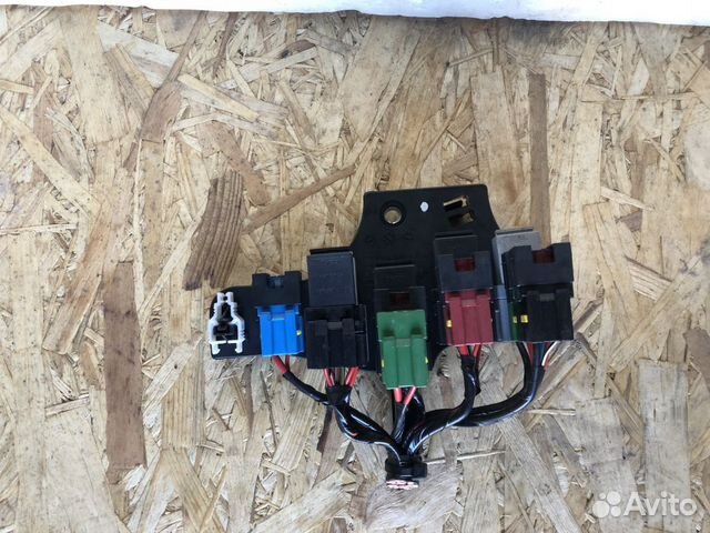 Блок предохранителей задний дизель opel astra H