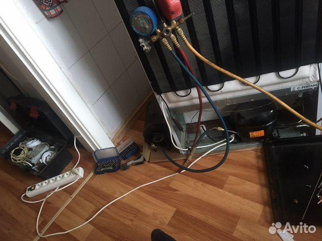 Ремонт холодильников