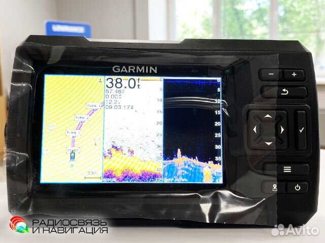 Эхолот Garmin Striker Vivid 5 CV