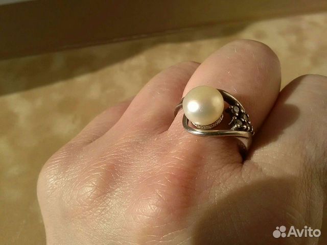 Кольцо с натуральным жемчугом