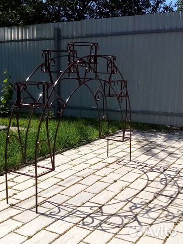 Арка, цветочница