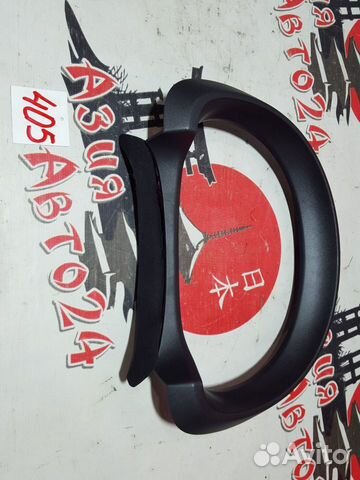 Пластиковые детали салона Toyota Vitz NSP130 1NR-F