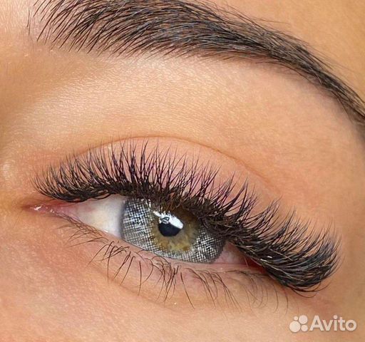 Модели на брови, ресницы, перманентный макияж