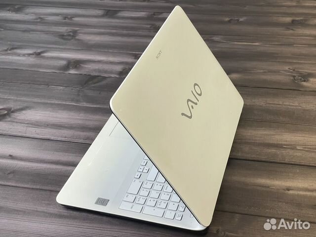 Ноутбук Sony vaio svf152 GForce 740M SSD128 4GB