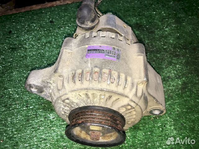 Генератор D15B Honda Civic EK3 CJU23