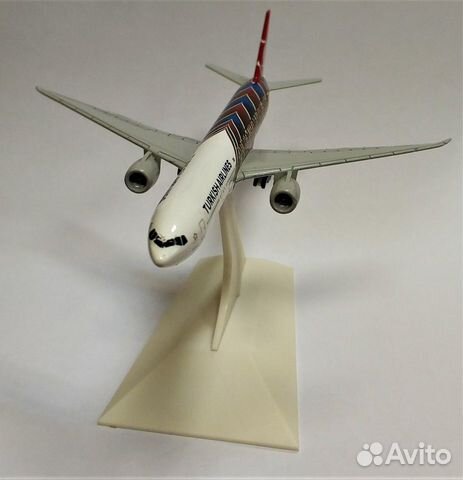 Модель самолета boeing 777-300 Turkish Airlines