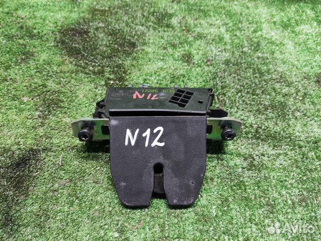 Замок крышки багажника Opel astra H 2010