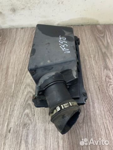 Корпус воздушного фильтра Ford Focus 1 fyda