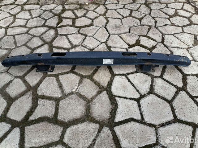 Усилитель заднего бампера VW T5