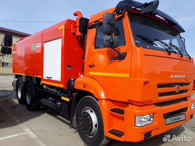 Комбинированная машина ко-560 на шасси камаз 65115