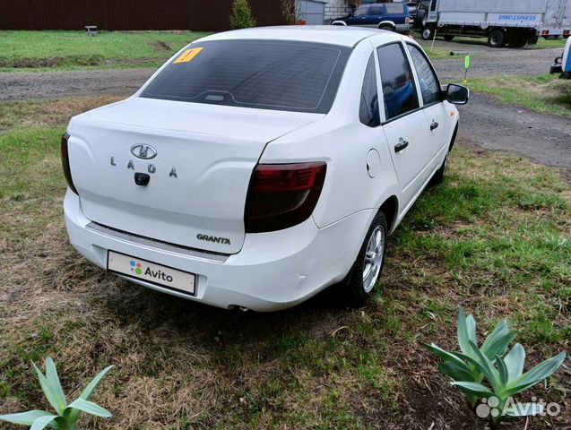 LADA Granta 1.6 МТ, 2013, 108 000 км