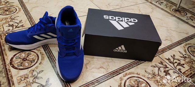 Adidas мужские кроссовки, в идеальном состоянии