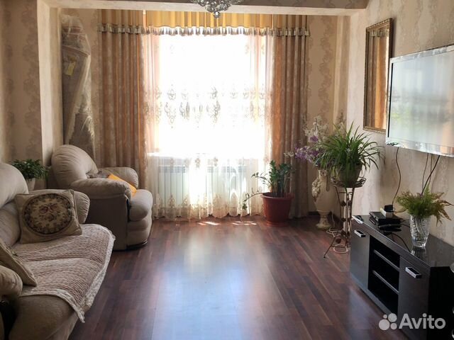 

2-к. квартира, 67 м², 2 кровати
