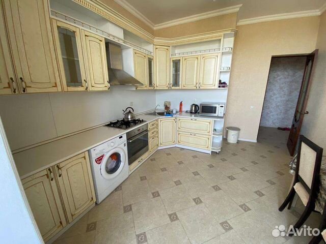 

2-к. квартира, 68 м², 2 кровати