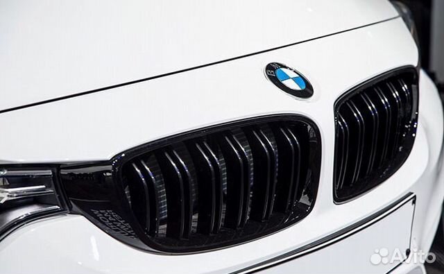 Черные Сдвоенные решетки радиатора BMW F30 M3 F32 Черные Сдвоенные решетки радиатора BMW F30 M3 F32