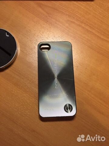 Чехол-зарядник для iPhone 4, 4s