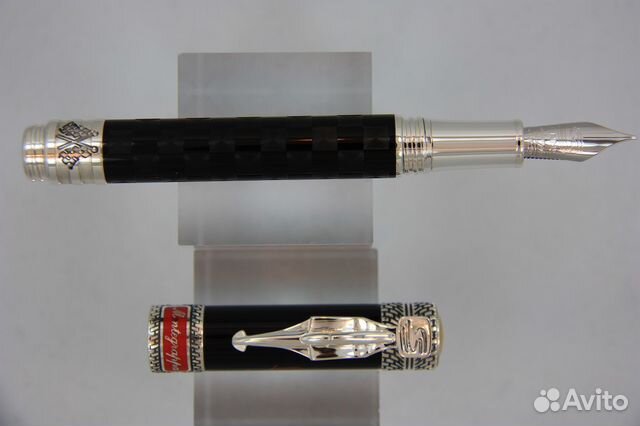 Перьевая Montegrappa Ayrton Senna Legend оригинал Перьевая Montegrappa Ayrton Senna Legend оригинал
