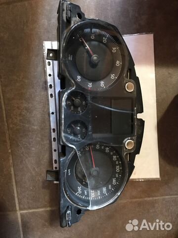 3c0920850j Панель приборов для VW Passat 3c0920850j Панель приборов для VW Passat