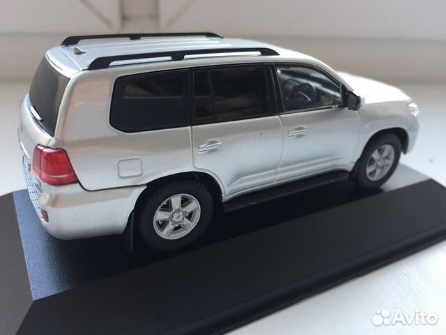 Toyota Land Cruiser 200