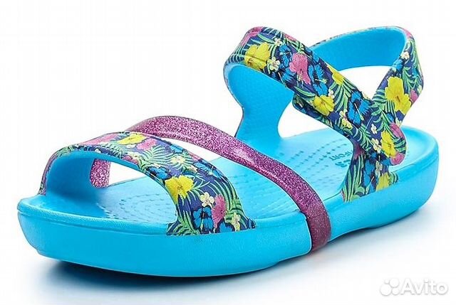 Сандалии Crocs Lina Sandal K 21 - 25 р Сандалии Crocs Lina Sandal K 21 - 25 р