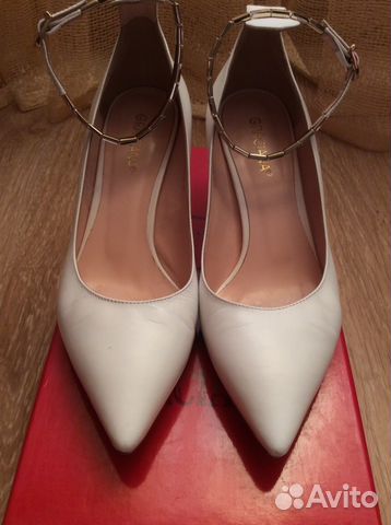 Туфли женские, свадебные туфли, 35 размер Туфли женские, свадебные туфли, 35 размер