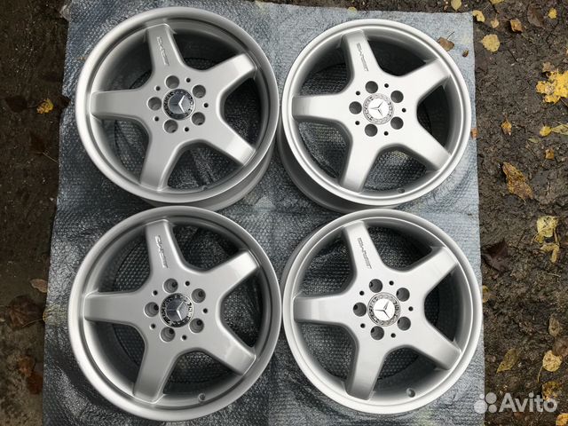 R17 разноширокие диски AMG III R170