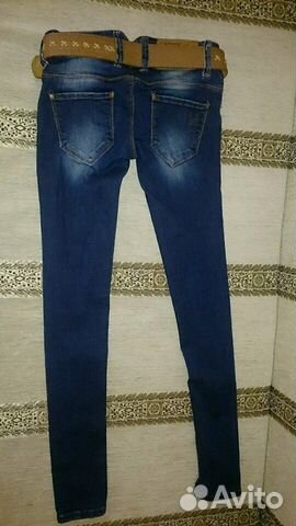 Джинсы Guess 26 размер Джинсы Guess 26 размер