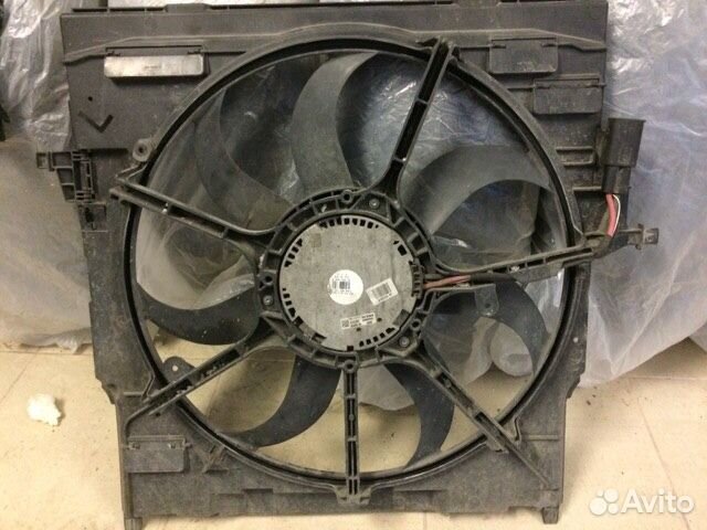 Вентилятор радиатора охлаждения BMW X5 E70 3,0TD