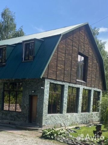 

10-к. и более коттедж, 274 м²