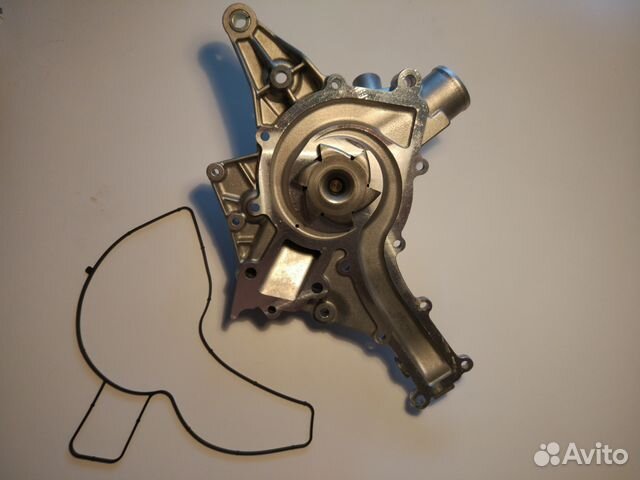 Насос водяной mercedes A113200030180 - новый Насос водяной mercedes A113200030180 - новый