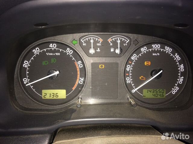 Приборная панель Octavia Tour A4