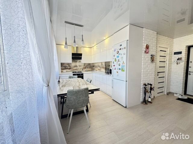 

2-к. квартира, 76 м², 2 кровати
