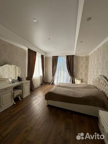 

3-к. квартира, 100 м², 4 кровати