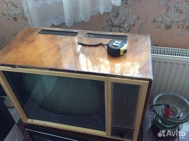 Корпус старого телевизора сигнал-2