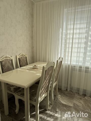 

2-к. квартира, 62 м², 2 кровати