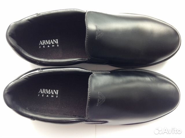 Ботинки Armani новые 43 размера Ботинки Armani новые 43 размера