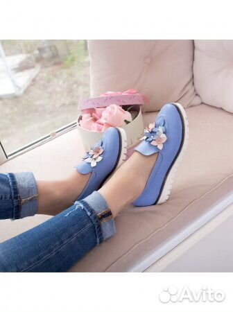 Новые кожаные лоферы р.39