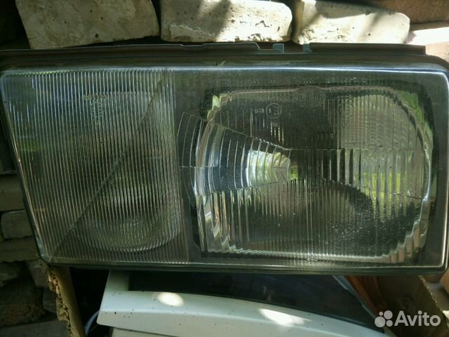 Фара для мерседеса