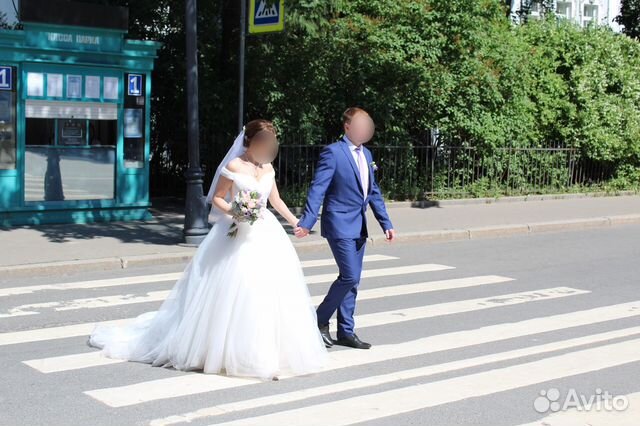 Свадебное платье
