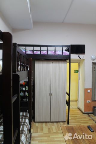 Комната 28 м² в 9-к, 1/1 эт.