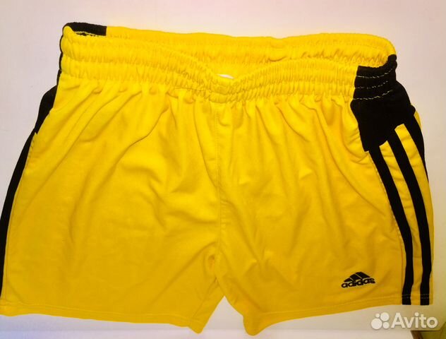 Шорты adidas, р.М Шорты adidas, р.М