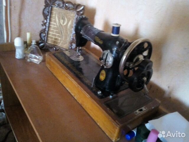 Швейная машинка (раритет )