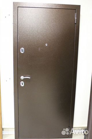 Дверь металлическая входная Оптима