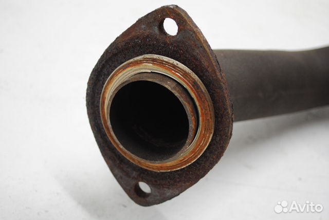 Труба приемная с катализаторами Toyota LC 200 Труба приемная с катализаторами Toyota LC 200